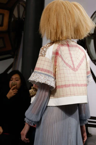 Look 36